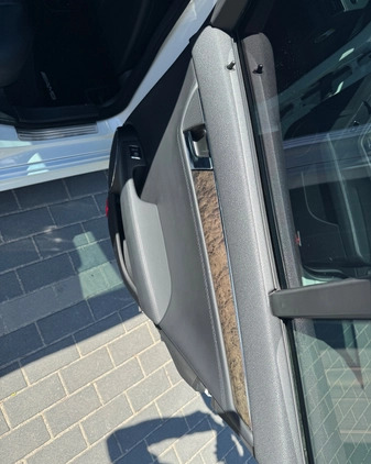 Mercedes-Benz Klasa C cena 183000 przebieg: 169000, rok produkcji 2010 z Lubin małe 232